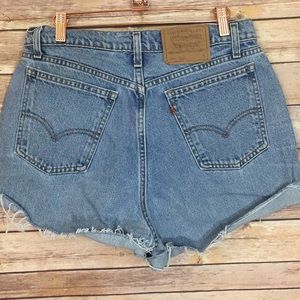 Vtg Levi’s orange tab sz 12 jean shorts frayed hem